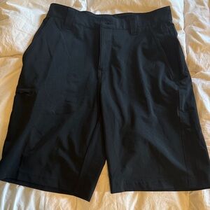 Columbia Black Cargo Men's Shorts